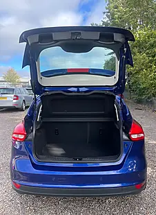 Used 2018 Ford Focus Titanium Deep Impact Blue - Interior and Exterior details 10