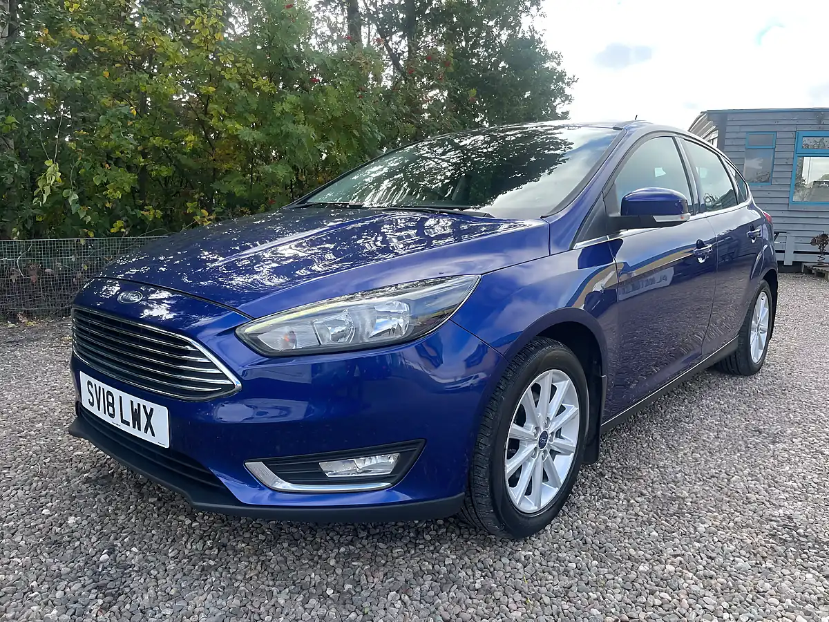 Used 2018 Ford Focus Titanium Deep Impact Blue - Interior and Exterior details 2