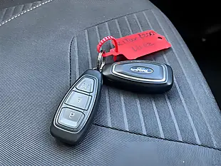 Used 2018 Ford Focus Titanium Deep Impact Blue - Interior and Exterior details 20