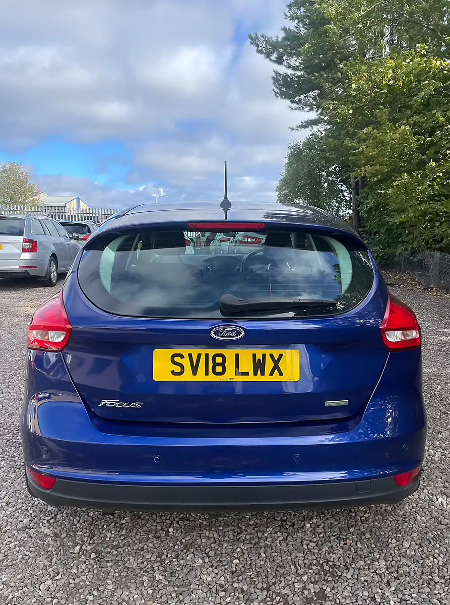 Used 2018 Ford Focus Titanium Deep Impact Blue - Interior and Exterior details 6