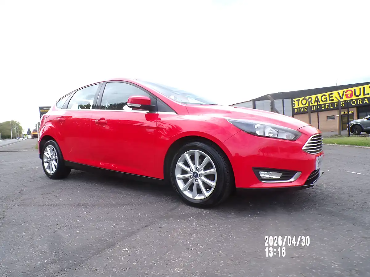 Used 2018 Ford Focus Titanium Red - Interior and Exterior details 13