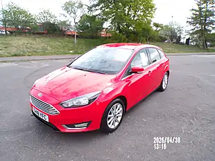 Used 2018 Ford Focus Titanium Red - Interior and Exterior details 6