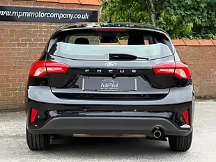 Used 2018 Ford Focus Titanium Shadow Black - Interior and Exterior details 8