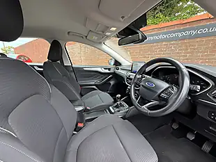Used 2018 Ford Focus Titanium Shadow Black - Interior and Exterior details 9