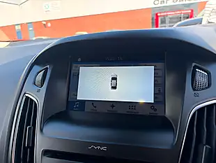 Used 2018 Ford Focus Titanium Silver - Interior and Exterior details 13