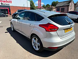 Used 2018 Ford Focus Titanium Silver - Interior and Exterior details 8