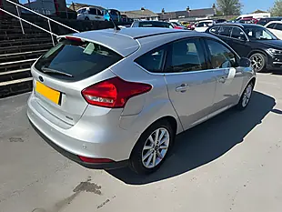 Used 2018 Ford Focus Titanium Silver - Interior and Exterior details 8