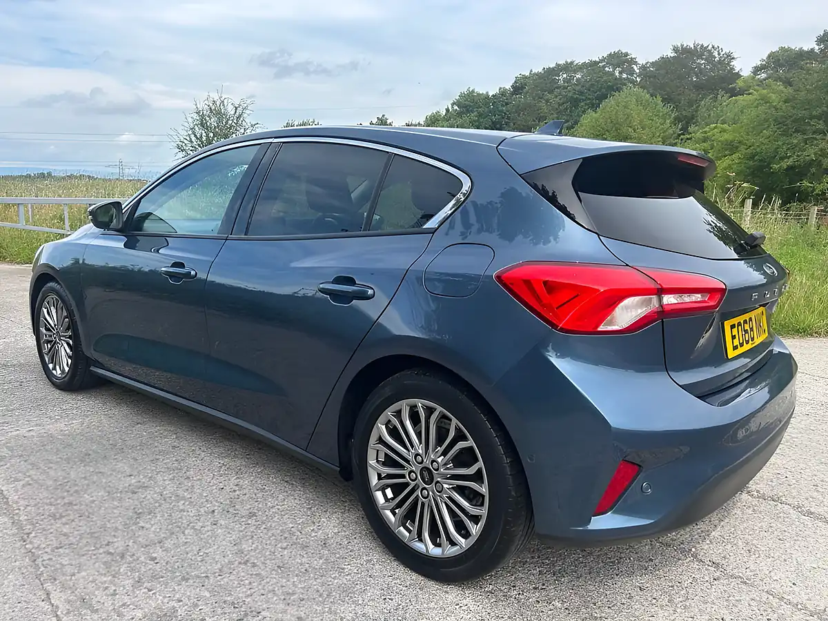Used 2018 Ford Focus Titanium X Blue - Interior and Exterior details 10