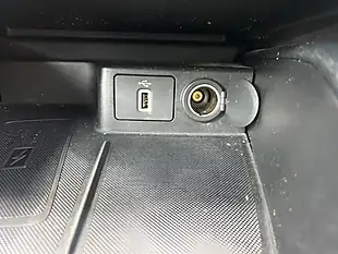 Used 2018 Ford Focus Titanium X Blue - Interior and Exterior details 16