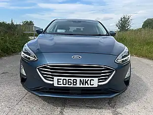 Used 2018 Ford Focus Titanium X Blue - Interior and Exterior details 7