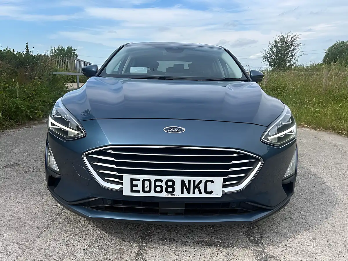 Used 2018 Ford Focus Titanium X Blue - Interior and Exterior details 7