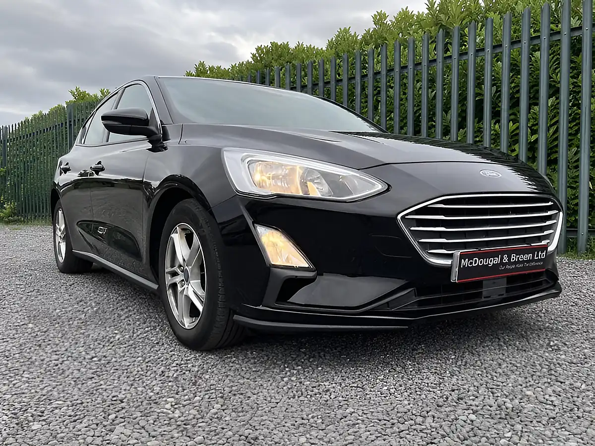 Used 2018 Ford Focus Zetec Black - Interior and Exterior details 10