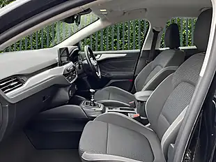 Used 2018 Ford Focus Zetec Black - Interior and Exterior details 13