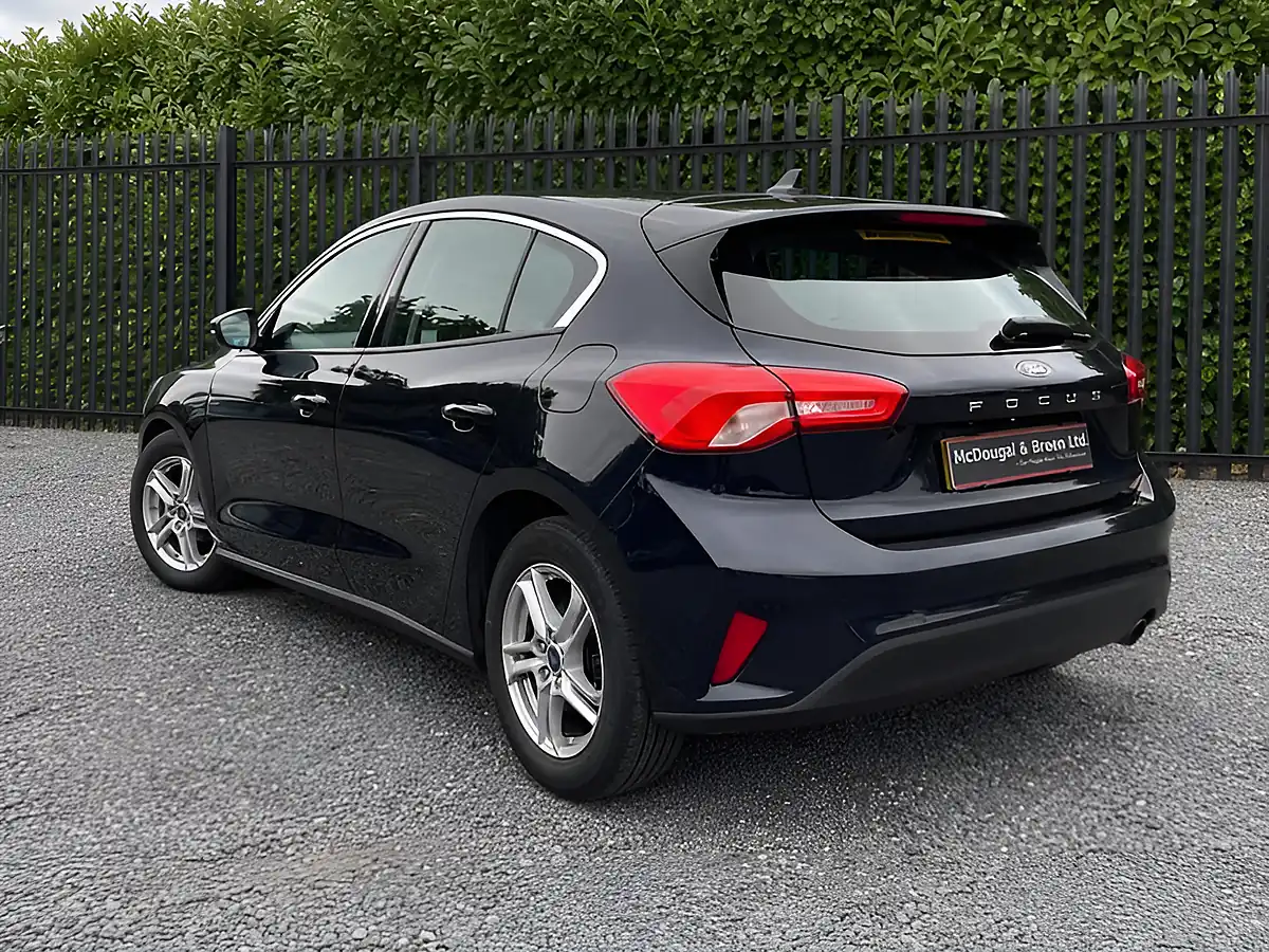 Used 2018 Ford Focus Zetec Black - Interior and Exterior details 3