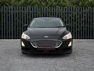 Used 2018 Ford Focus Zetec Black - Interior and Exterior details 8