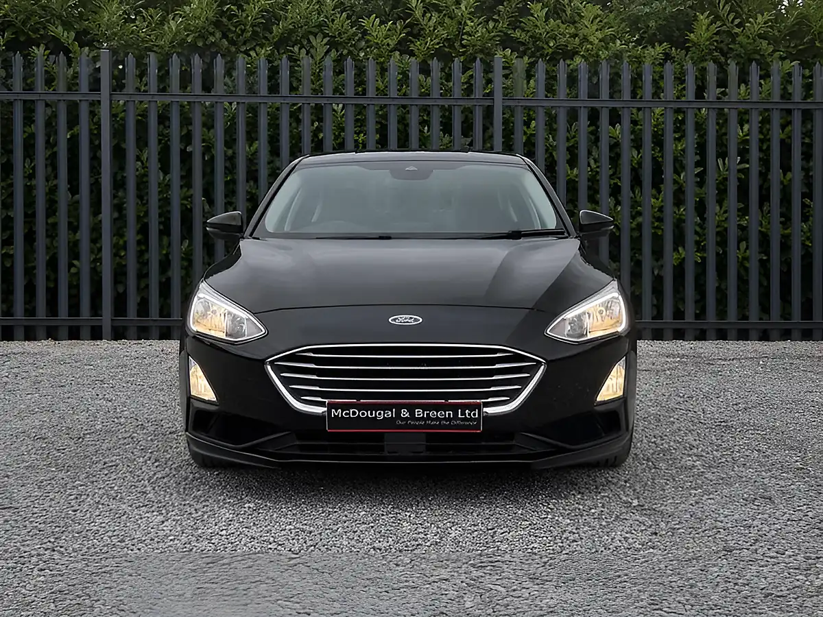 Used 2018 Ford Focus Zetec Black - Interior and Exterior details 8