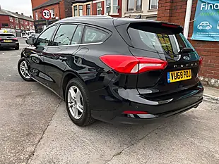 Used 2018 Ford Focus Zetec Black - Interior and Exterior details 5