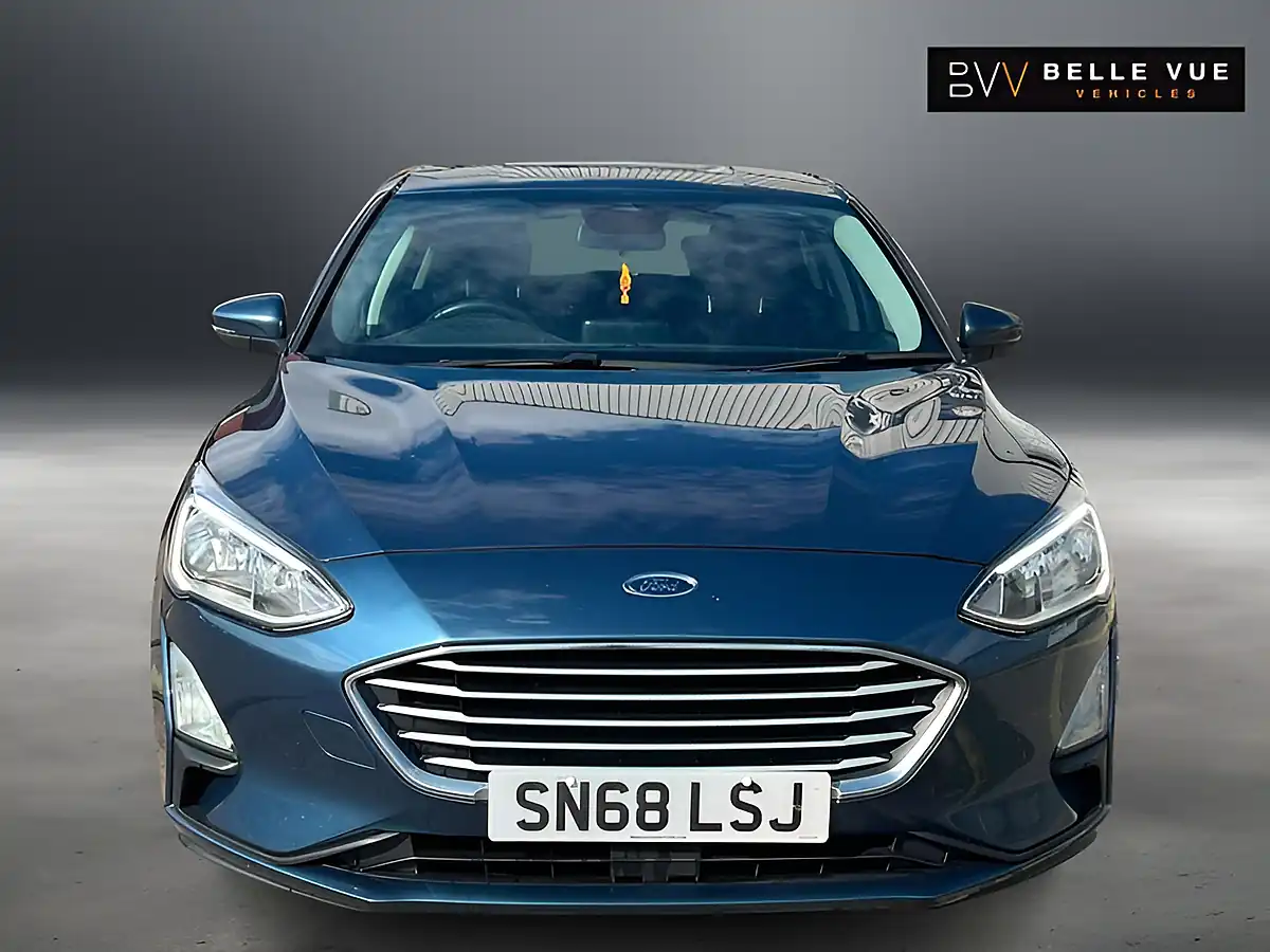 Used 2018 Ford Focus Zetec Chrome Blue - Interior and Exterior details 10