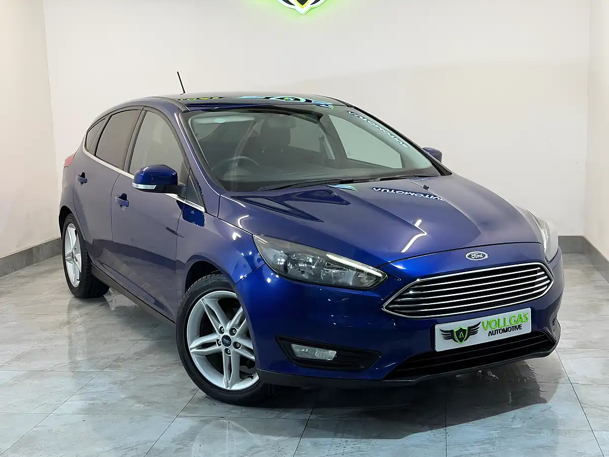 Used 2018 Ford Focus Zetec Edition Blue - Interior and Exterior details 5