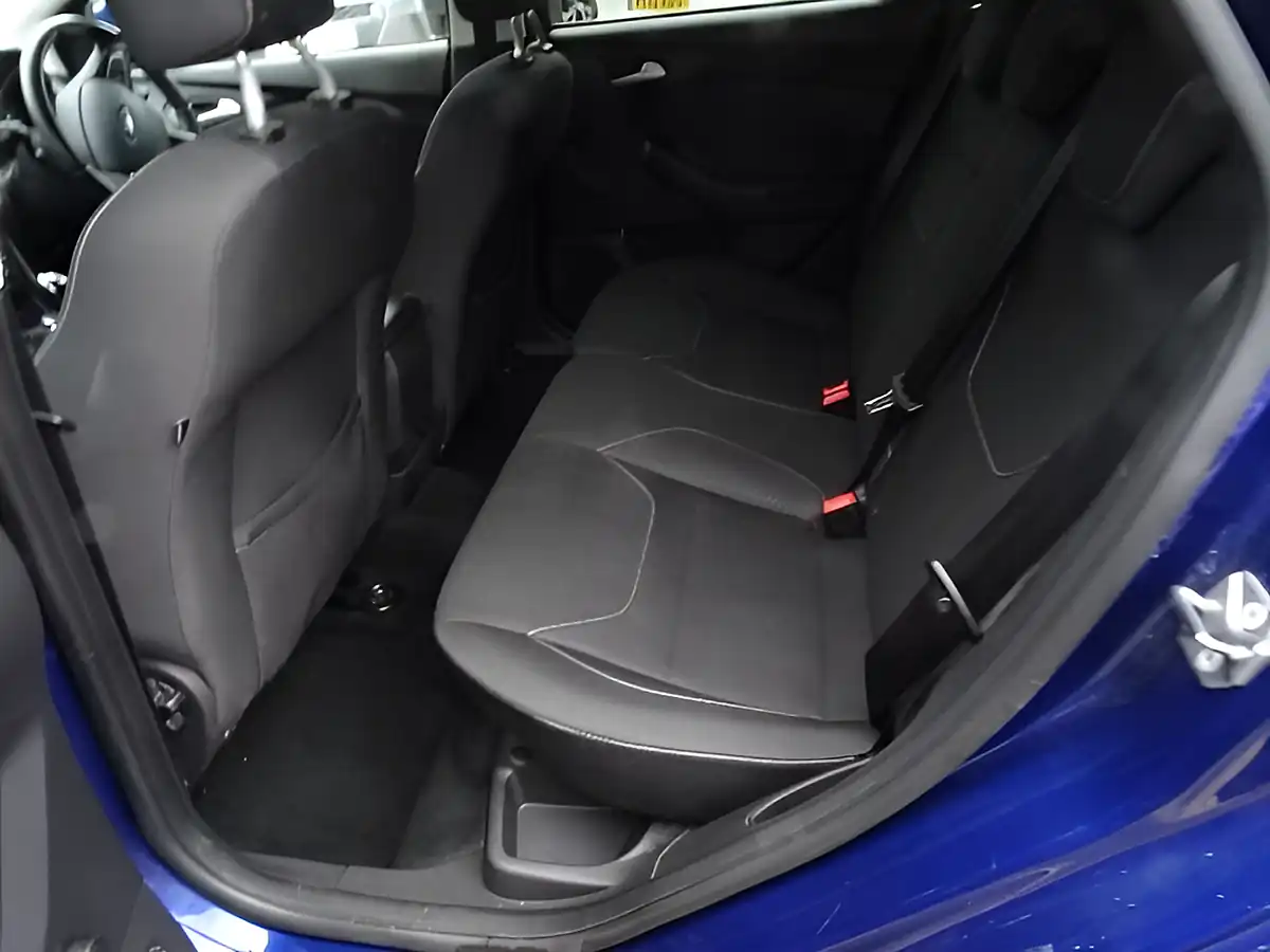 Used 2018 Ford Focus Zetec Edition Blue - Interior and Exterior details 13