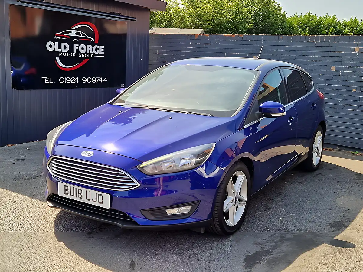 Used 2018 Ford Focus Zetec Edition Blue - Front View