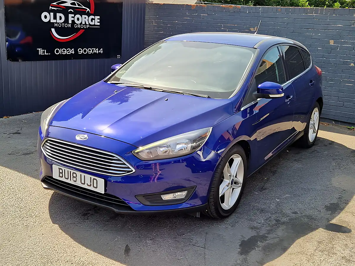 Used 2018 Ford Focus Zetec Edition Blue - Interior and Exterior details 5