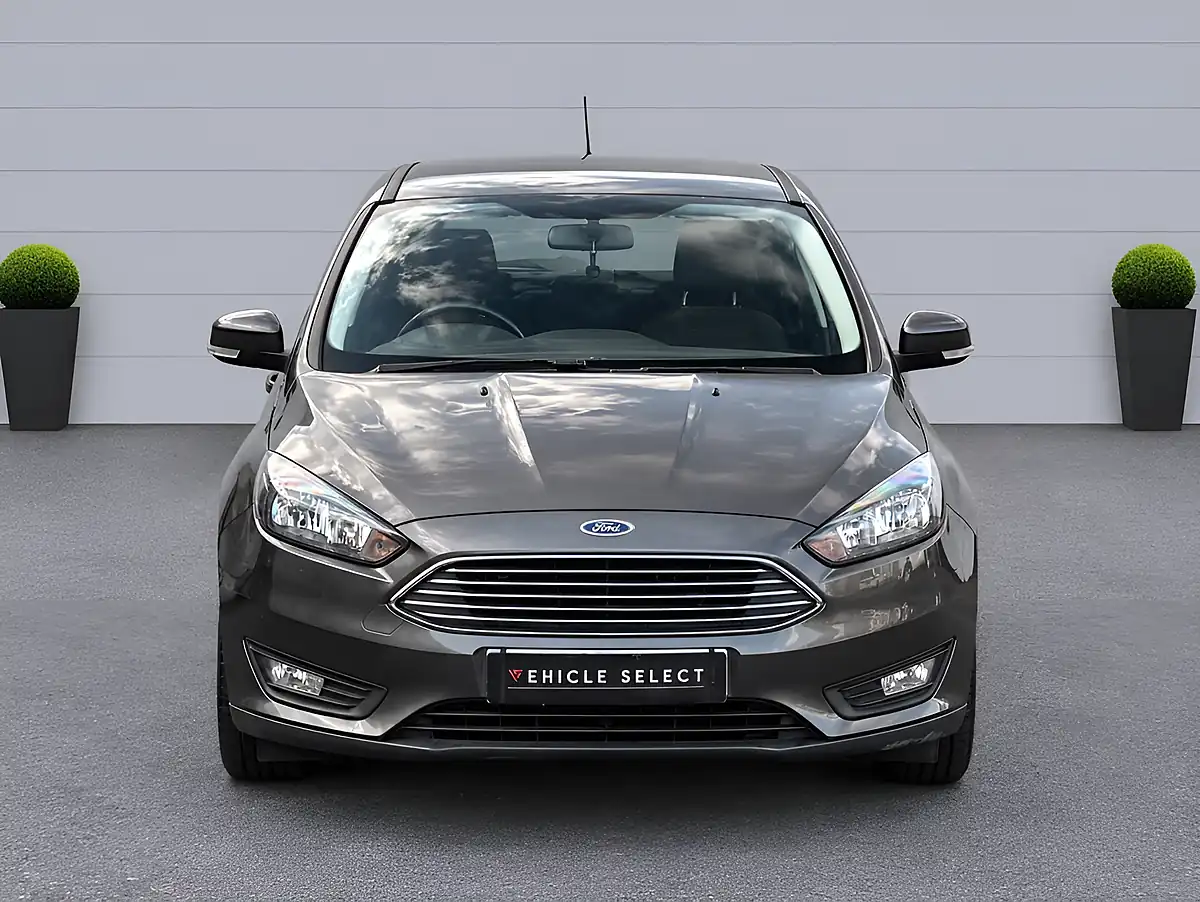 Used 2018 Ford Focus Zetec Edition Grey - Interior and Exterior details 6