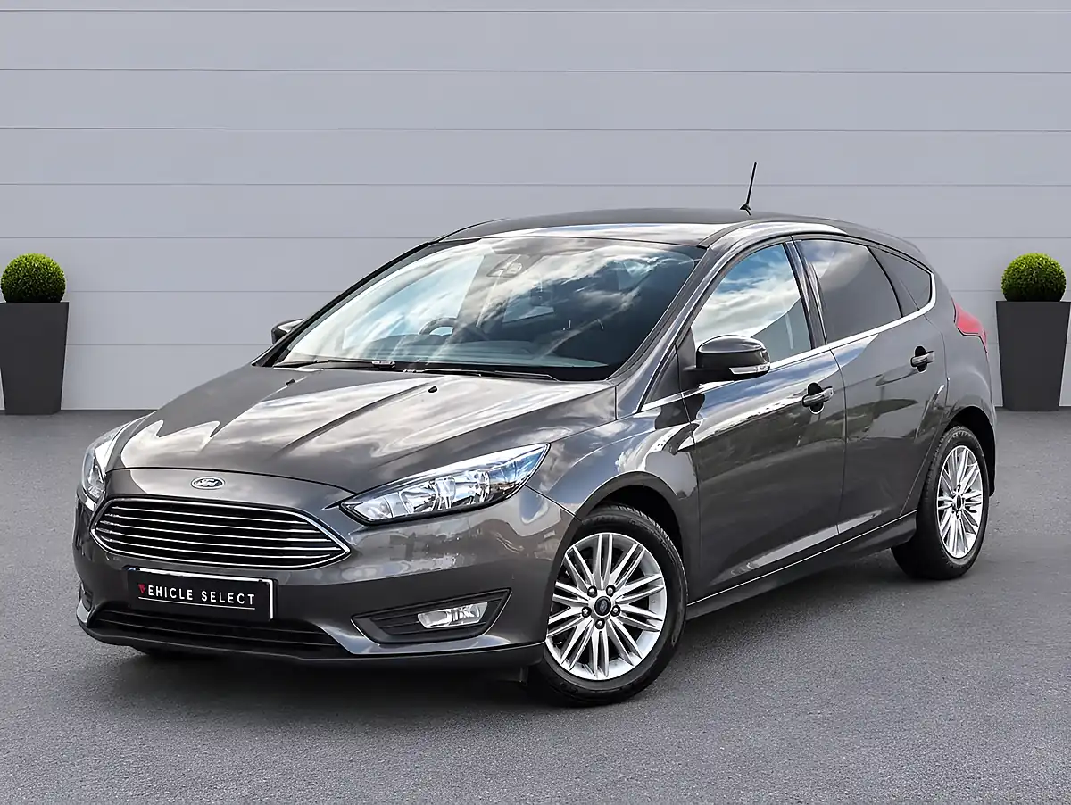 Used 2018 Ford Focus Zetec Edition Grey - Interior and Exterior details 7