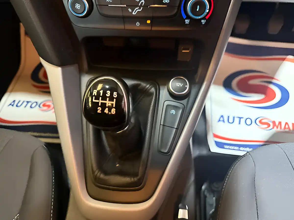 Used 2018 Ford Focus Zetec Edition Grey - Interior and Exterior details 17