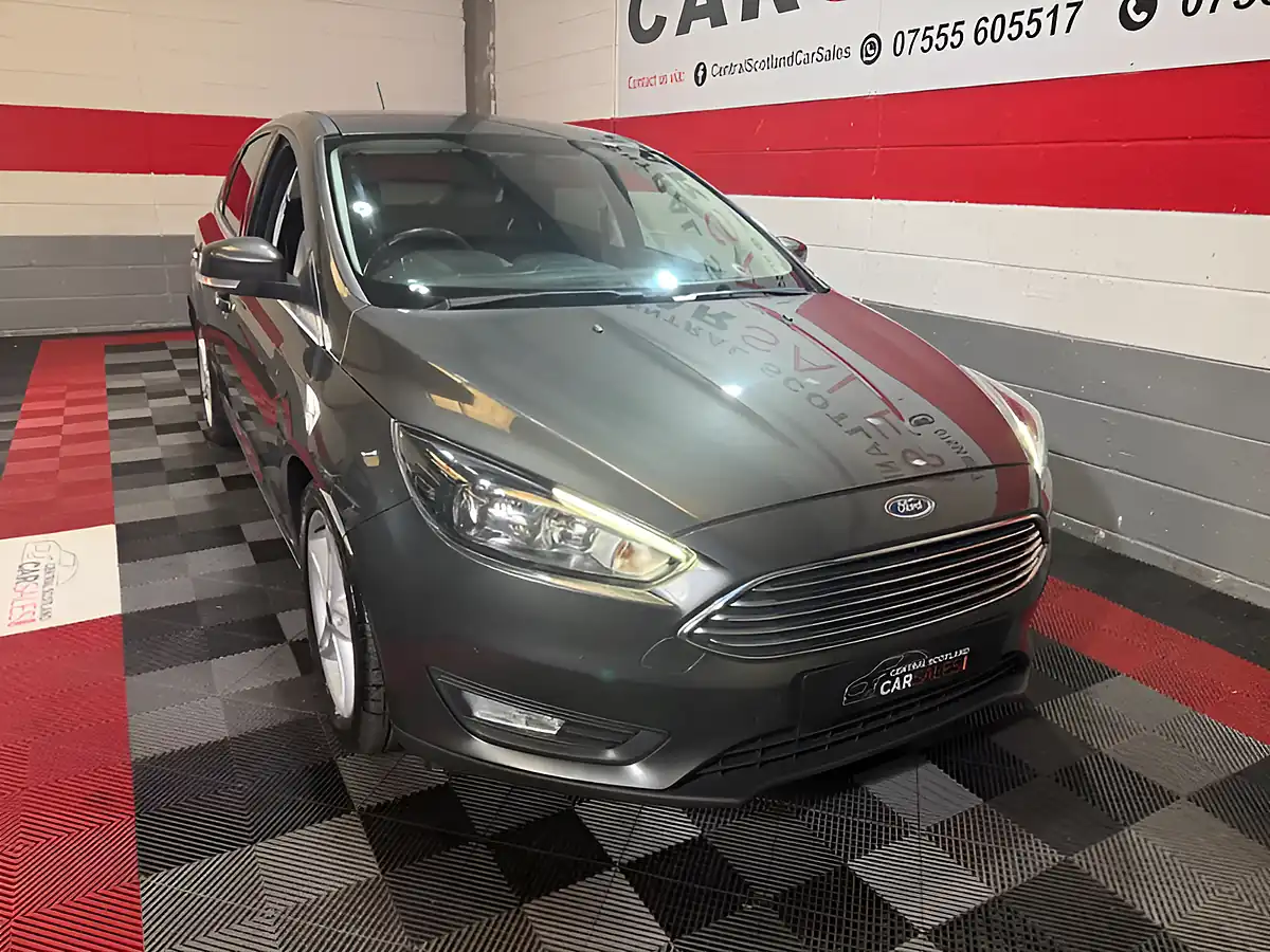 Used 2018 Ford Focus Zetec Edition Grey - Interior and Exterior details 5