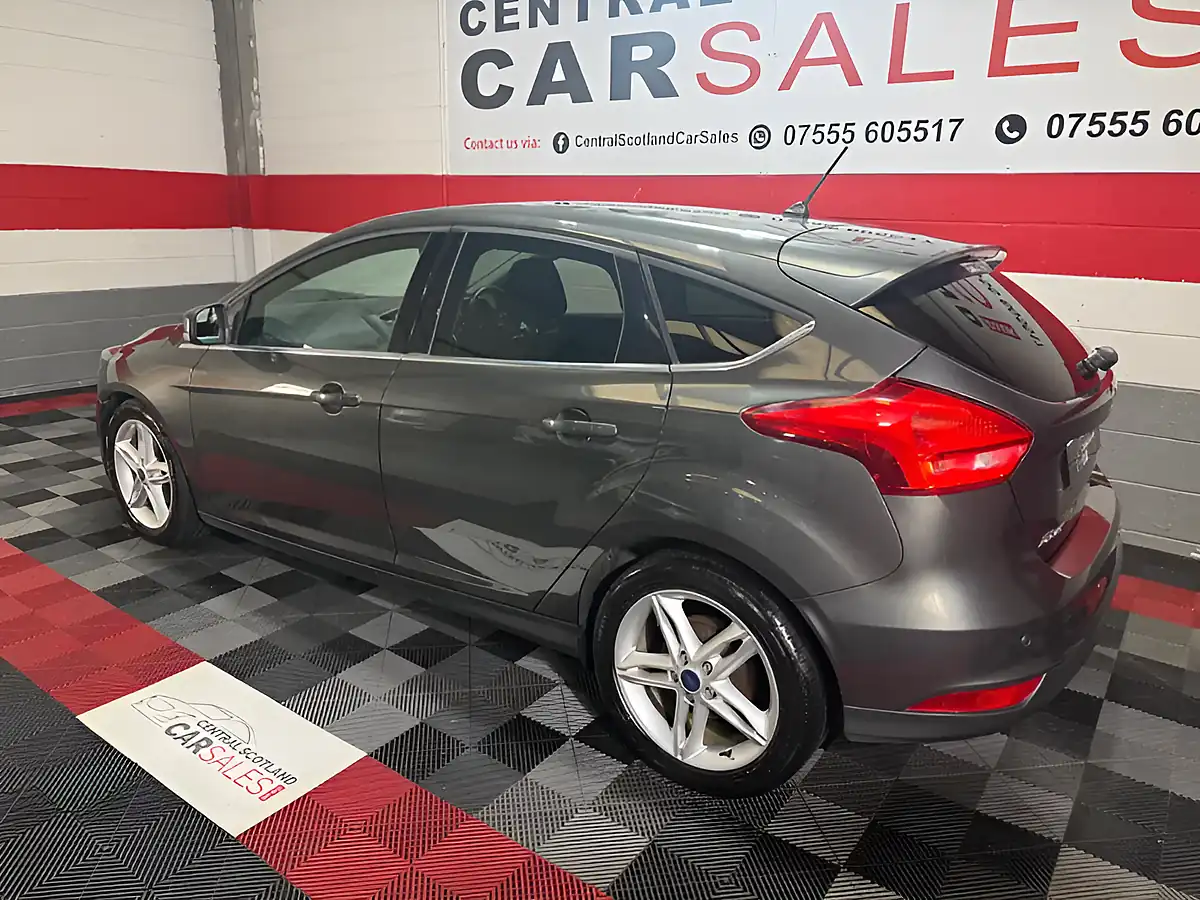 Used 2018 Ford Focus Zetec Edition Grey - Interior and Exterior details 8