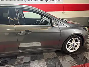 Used 2018 Ford Focus Zetec Edition Grey - Interior and Exterior details 9