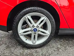 Used 2018 Ford Focus Zetec Edition Red - Interior and Exterior details 14