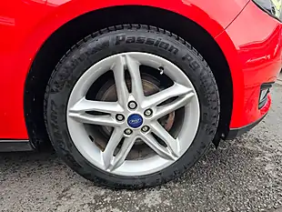 Used 2018 Ford Focus Zetec Edition Red - Interior and Exterior details 15