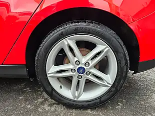 Used 2018 Ford Focus Zetec Edition Red - Interior and Exterior details 17