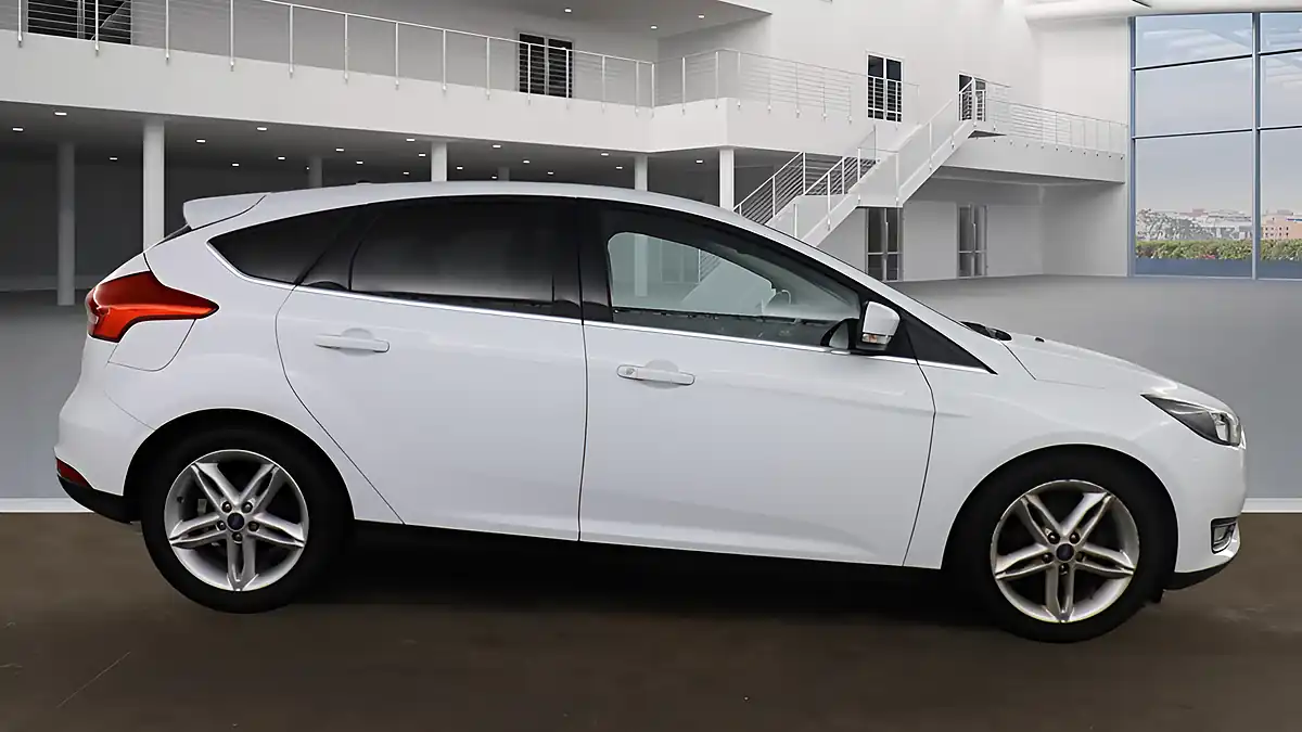 Used 2018 Ford Focus Zetec Edition White - Interior and Exterior details 5