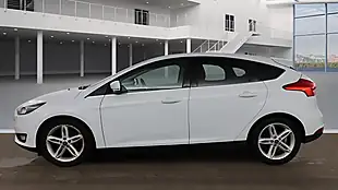 Used 2018 Ford Focus Zetec Edition White - Interior and Exterior details 6