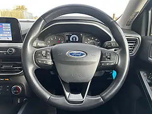 Used 2018 Ford Focus Zetec Grey - Interior and Exterior details 10