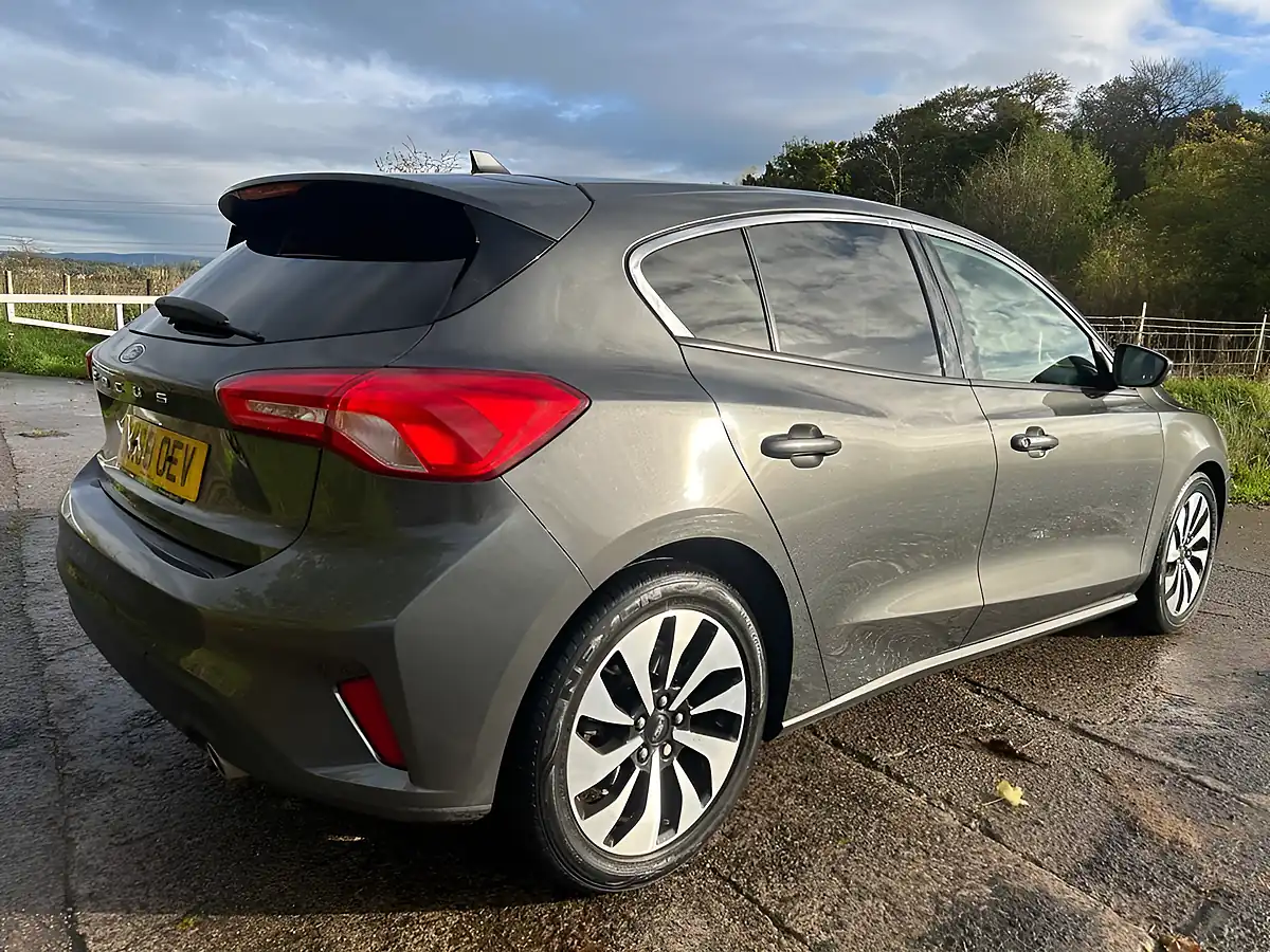 Used 2018 Ford Focus Zetec Grey - Interior and Exterior details 3