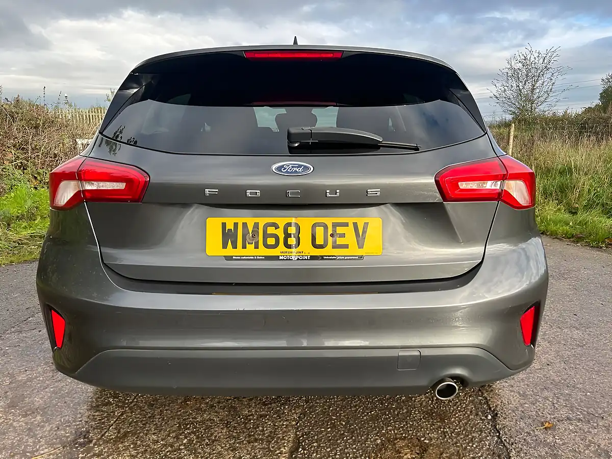 Used 2018 Ford Focus Zetec Grey - Interior and Exterior details 8