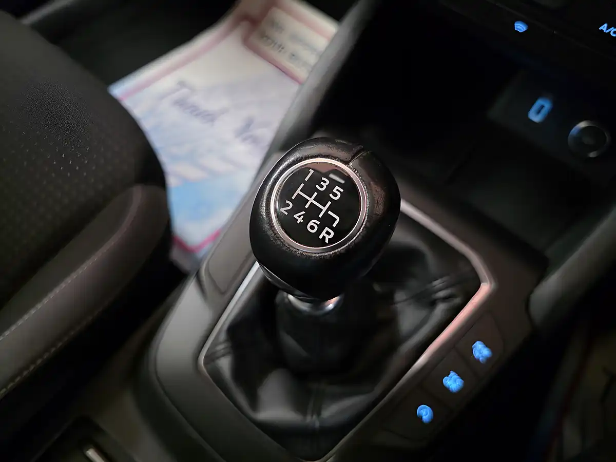 Used 2018 Ford Focus Zetec Red - Interior and Exterior details 13