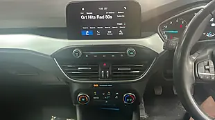 Used 2018 Ford Focus Zetec White - Interior and Exterior details 10