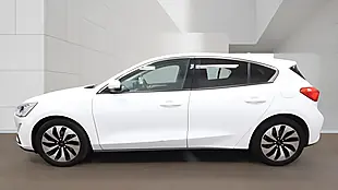 Used 2018 Ford Focus Zetec White - Interior and Exterior details 4
