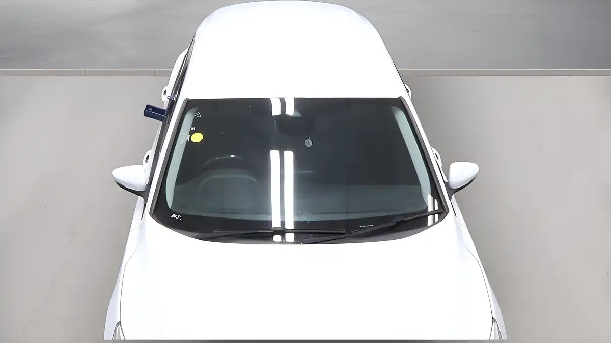 Used 2018 Ford Focus Zetec White - Interior and Exterior details 5