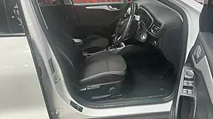 Used 2018 Ford Focus Zetec White - Interior and Exterior details 9