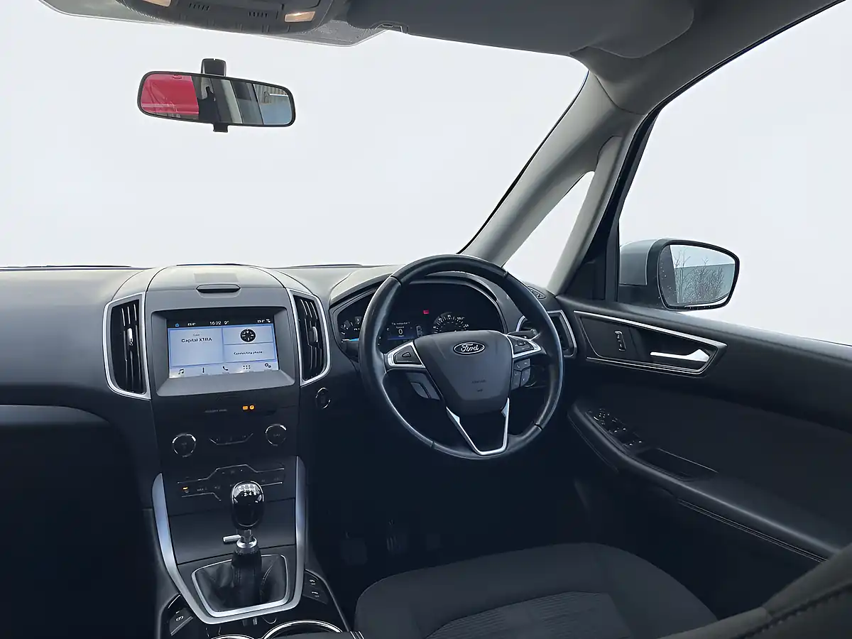 Used 2018 Ford Galaxy Zetec Grey - Interior and Exterior details 9