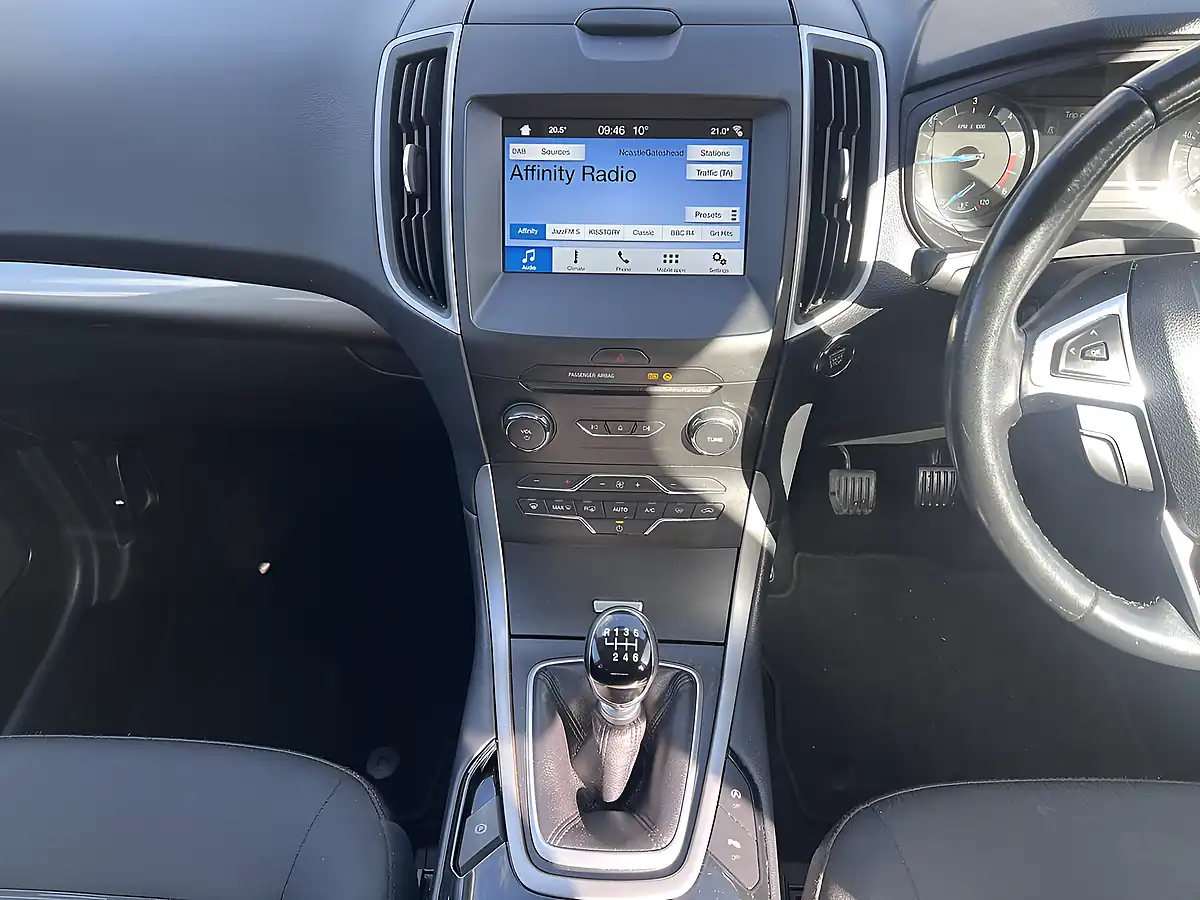 Used 2018 Ford Galaxy Zetec Shadow Black Mica - Interior and Exterior details 14
