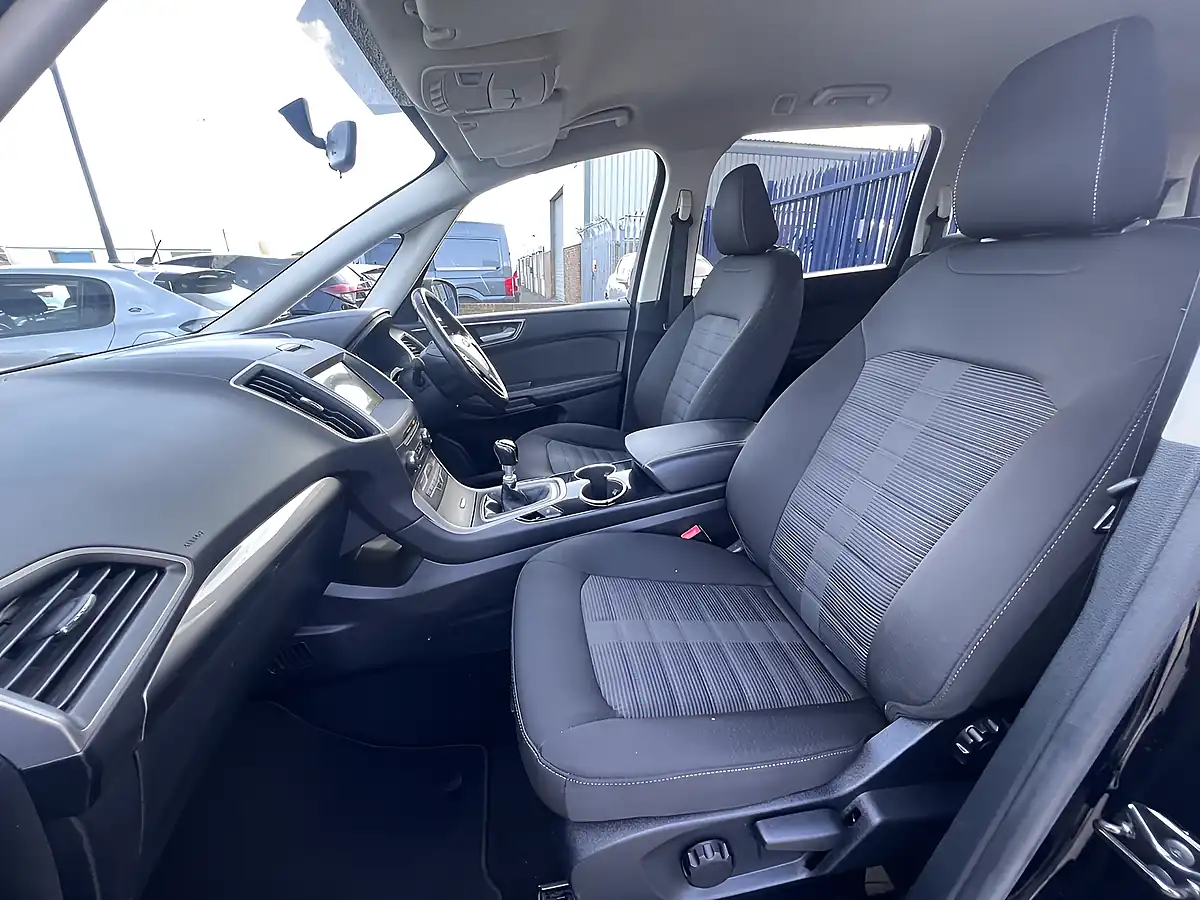 Used 2018 Ford Galaxy Zetec Shadow Black Mica - Interior and Exterior details 15