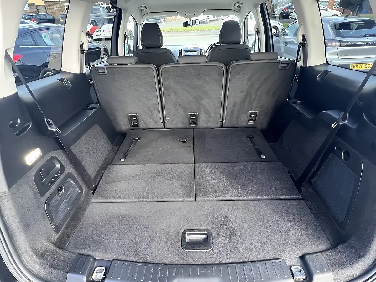 Used 2018 Ford Galaxy Zetec Shadow Black Mica - Interior and Exterior details 20