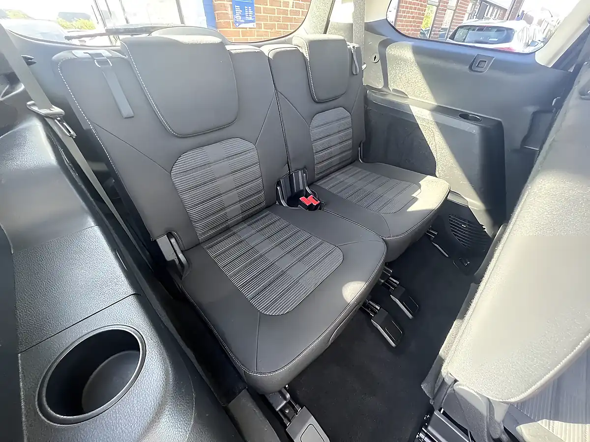 Used 2018 Ford Galaxy Zetec Shadow Black Mica - Interior and Exterior details 5